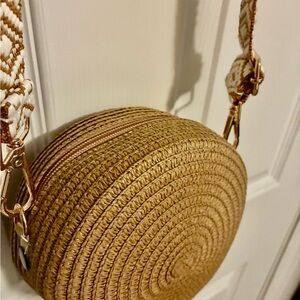 Chic Tan Woven Crossbody Bag